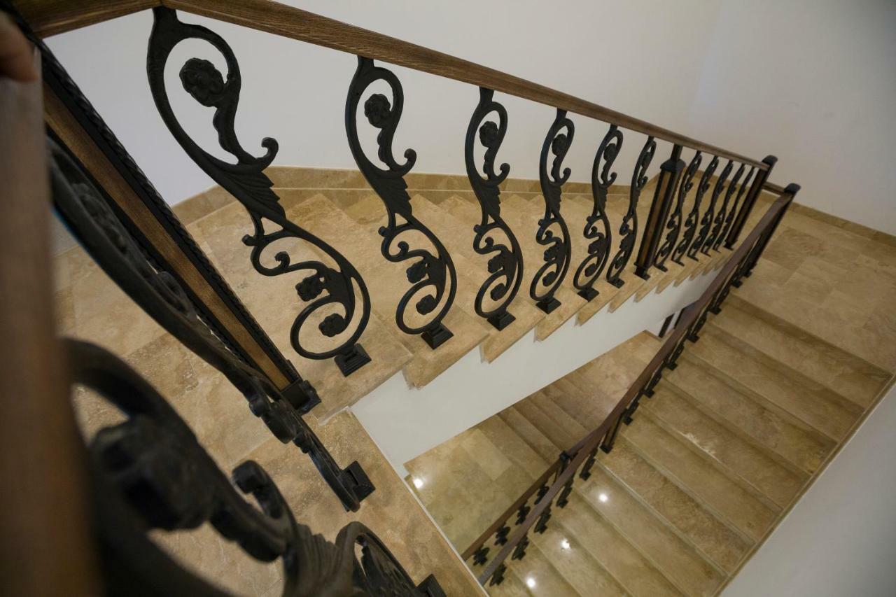 Annabella Boutique Hotel Yerevan Exterior photo