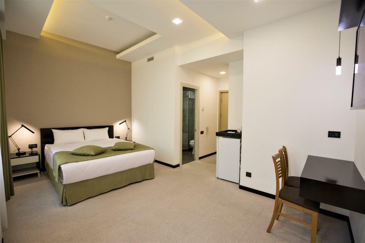 Annabella Boutique Hotel Yerevan Exterior photo