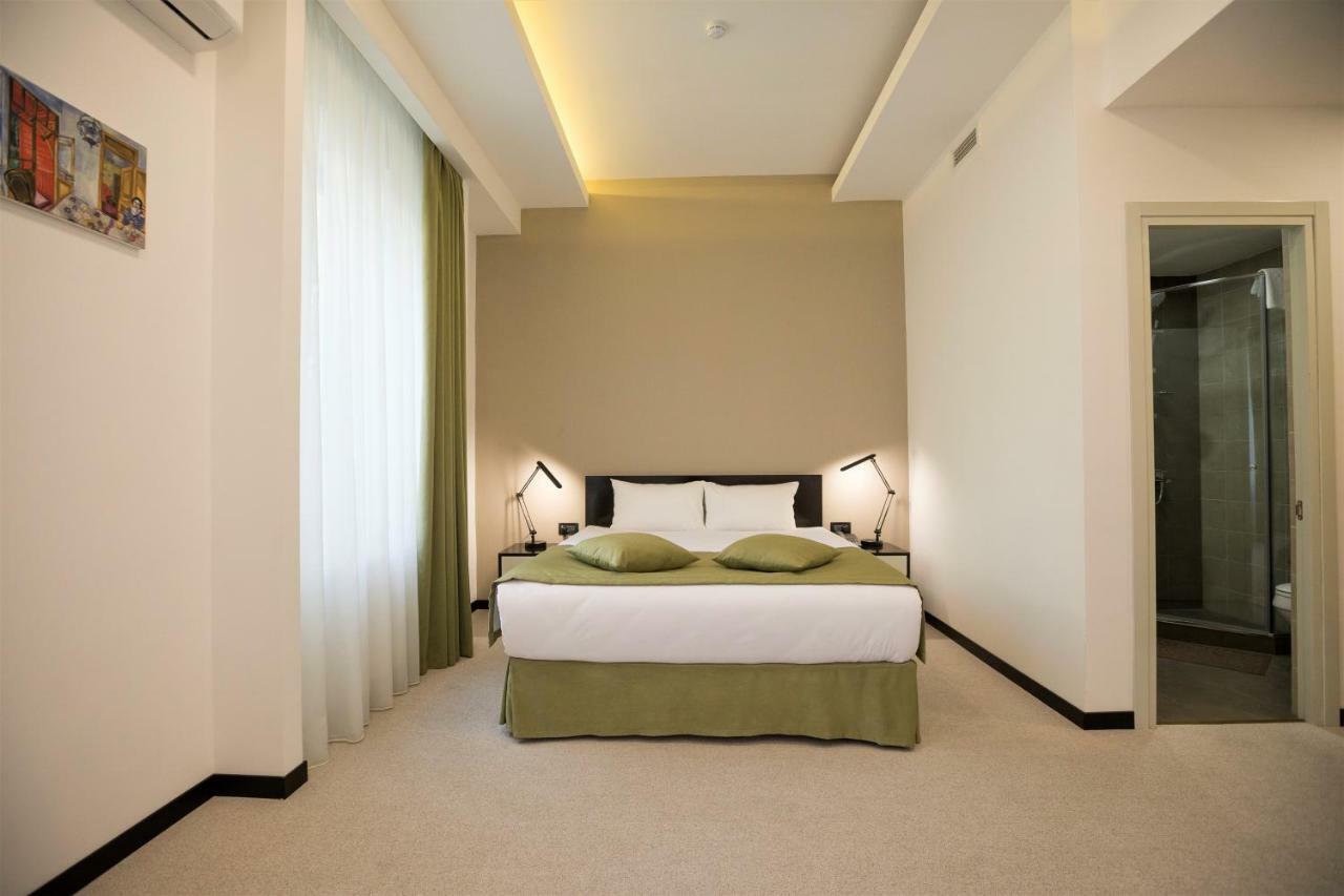 Annabella Boutique Hotel Yerevan Exterior photo